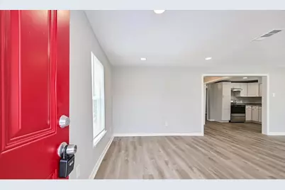 1428 E 36th Street, Houston, TX 77022 - Photo 2