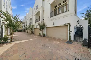 1262 W 23rd St, Houston, TX 77008 - Photo 1