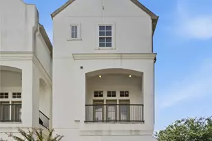 1262 W 23rd St, Houston, TX 77008 - Photo 1