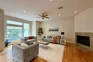 1910 Woodbury St, Houston, TX 77030 - Photo 10