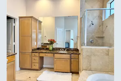 1910 Woodbury Street, Houston, TX 77030 - Photo 20