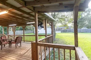 201 Carol St, West Orange, TX 77630 - Photo 26