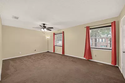 14359 Lost Meadow Lane, Houston, TX 77079 - Photo 20