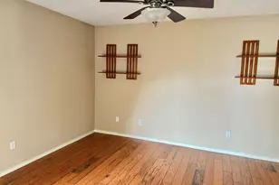 10107 Hollow Canyon Dr, Sugar Land, TX 77498 - Photo 12