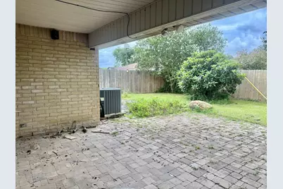 10107 Hollow Canyon Drive, Sugar Land, TX 77498 - Photo 16