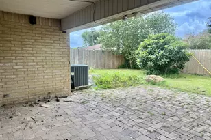 10107 Hollow Canyon Dr, Sugar Land, TX 77498 - Photo 16