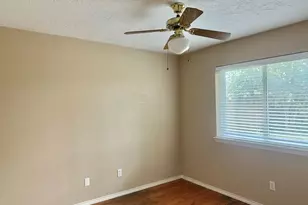 10107 Hollow Canyon Dr, Sugar Land, TX 77498 - Photo 10