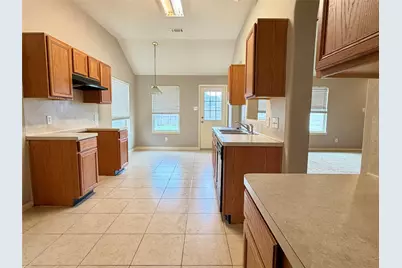 4039 Hawthorne Glen Court, Fresno, TX 77545 - Photo 4