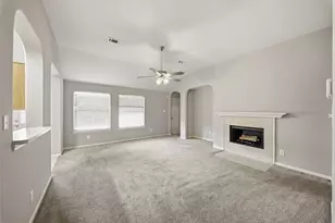 4039 Hawthorne Glen Ct, Fresno, TX 77545 - Photo 4