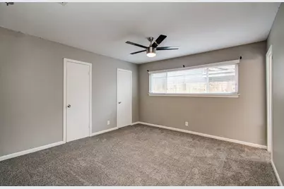 9410 Highmeadow Drive, Houston, TX 77063 - Photo 20