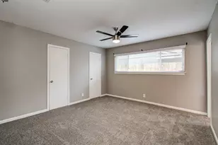 9410 Highmeadow Dr, Houston, TX 77063 - Photo 20