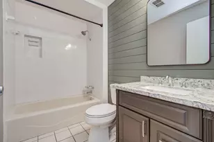 9410 Highmeadow Dr, Houston, TX 77063 - Photo 26