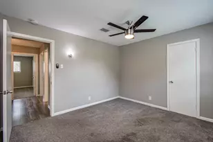 9410 Highmeadow Dr, Houston, TX 77063 - Photo 28