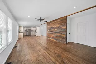 555 WilderCrest Ln, Brenham, TX 77833 - Photo 10