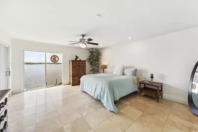 2414 Baycrest Drive, Houston, TX 77058 - Photo 26