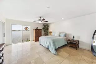 2414 Baycrest Dr, Houston, TX 77058 - Photo 26