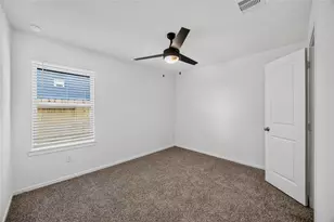 5206 Greengrass Willow Wy, Houston, TX 77048 - Photo 12
