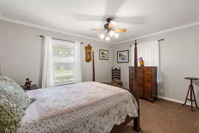 5007 Creekbend Drive, Houston, TX 77035 - Photo 18