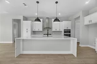 7214 Texas Wrangler Dr, League City, TX 77546 - Photo 4