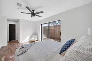 939 Colorado St, Houston, TX 77007 - Photo 10