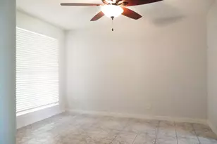 1203 Mooney Rd, Houston, TX 77037 - Photo 2