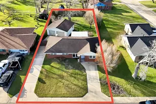 106 S Magnolia St, Lake Jackson, TX 77566 - Photo 16