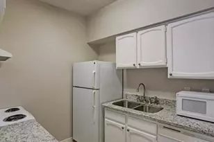 4041 Drake St, Houston, TX 77005 - Photo 8