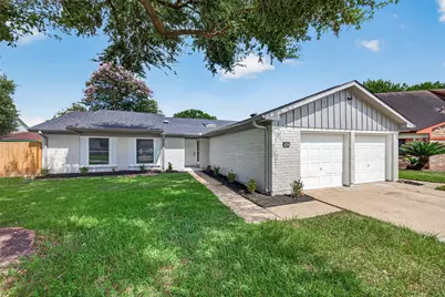 15823 Kueben Lane, Houston, TX 77489 - Photo 2