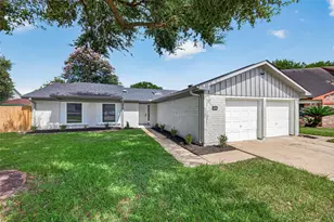 15823 Kueben Ln, Houston, TX 77489 - Photo 2