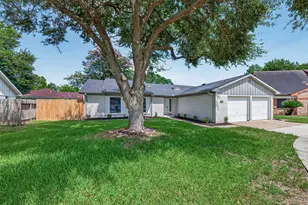 15823 Kueben Ln, Houston, TX 77489 - Photo 1