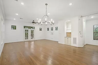 3930 Feagan Street, Houston, TX 77007 - Photo 8