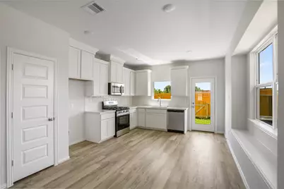27935 Western Creek Court, Katy, TX 77494 - Photo 6