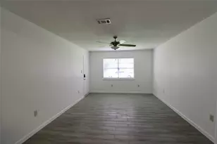 2602 Wentworth Ln, Pasadena, TX 77506 - Photo 6