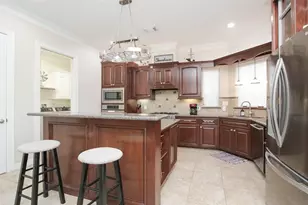 1525 Briar Bend, Friendswood, TX 77546 - Photo 10