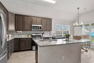 1015 Walnut Branch Ln, Tomball, TX 77375 - Photo 8