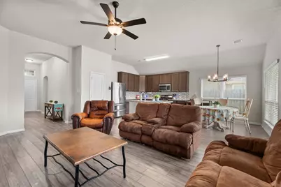 1015 Walnut Branch Lane, Tomball, TX 77375 - Photo 6