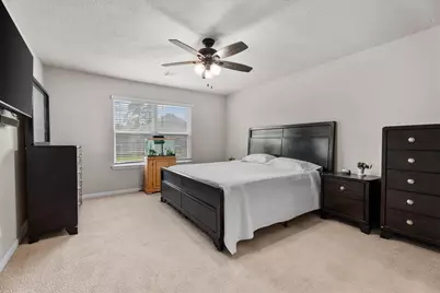 1015 Walnut Branch Lane, Tomball, TX 77375 - Photo 14