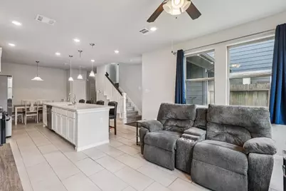 7333 Hinsdale Drive, Pasadena, TX 77505 - Photo 8