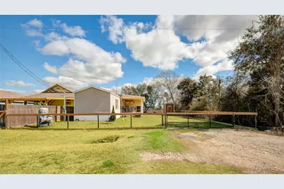 12903 Green Valley Drive, Rosharon, TX 77583 - Photo 2