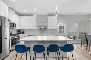 8407 James Franklin St, Houston, TX 77088 - Photo 6