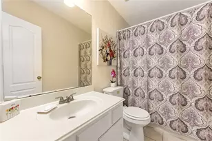 10030 Briarpark Trail Ln, Houston, TX 77064 - Photo 18