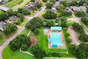 10030 Briarpark Trail Ln, Houston, TX 77064 - Photo 4