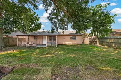 10706 Thorncliff Drive, Humble, TX 77396 - Photo 26