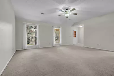 10 Treadwell Place, The Woodlands, TX 77381 - Photo 10