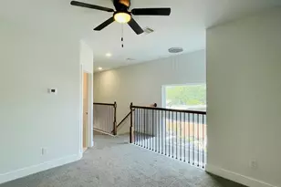 7931 Fowlie St, Houston, TX 77028 - Photo 14