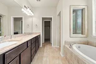 13102 Hollow Garden Lane, Rosharon, TX 77583 - Photo 18