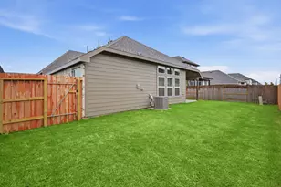 2106 Villa Flora Ln, Friendswood, TX 77546 - Photo 44