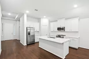 2106 Villa Flora Ln, Friendswood, TX 77546 - Photo 6