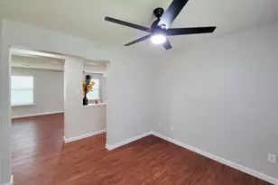 2911 Rustling Chestnut St, Spring, TX 77389 - Photo 16