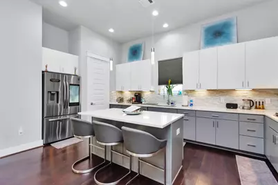 2107 Engelmohr, Houston, TX 77054 - Photo 6